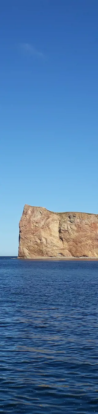 Besuche das Dorf Percé auf der Gaspé Halbinsel